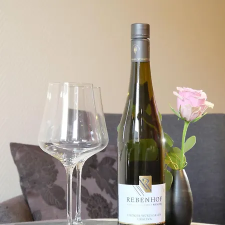 Weingut Rebenhof Apartamento *