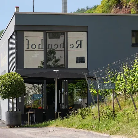 Weingut Rebenhof * Ürzig